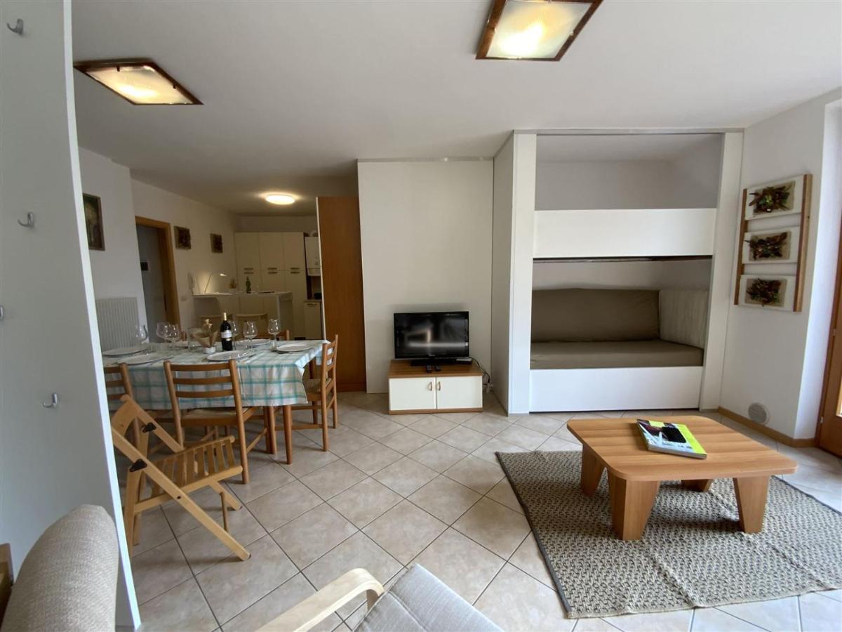 Juli Richi apartment Croviana Bagian luar foto