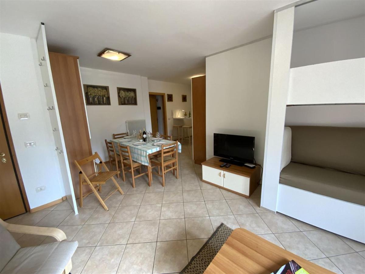 Juli Richi apartment Croviana Bagian luar foto