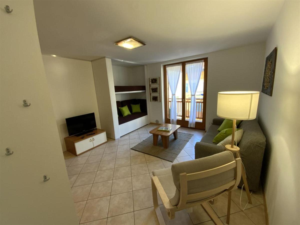 Juli Richi apartment Croviana Bagian luar foto